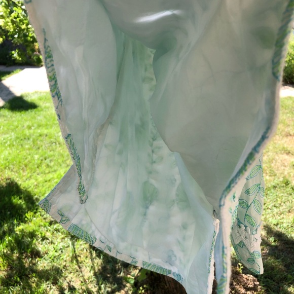 Lilly Pulitzer Designer Embroidered Tunic - Picture 4 of 11